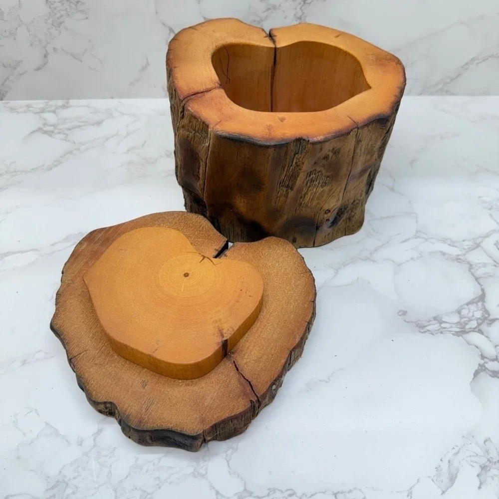 Log Wood Storage Box Hand Carved Trinket Heart Shaped Lined‎ Jewelry Keepsake